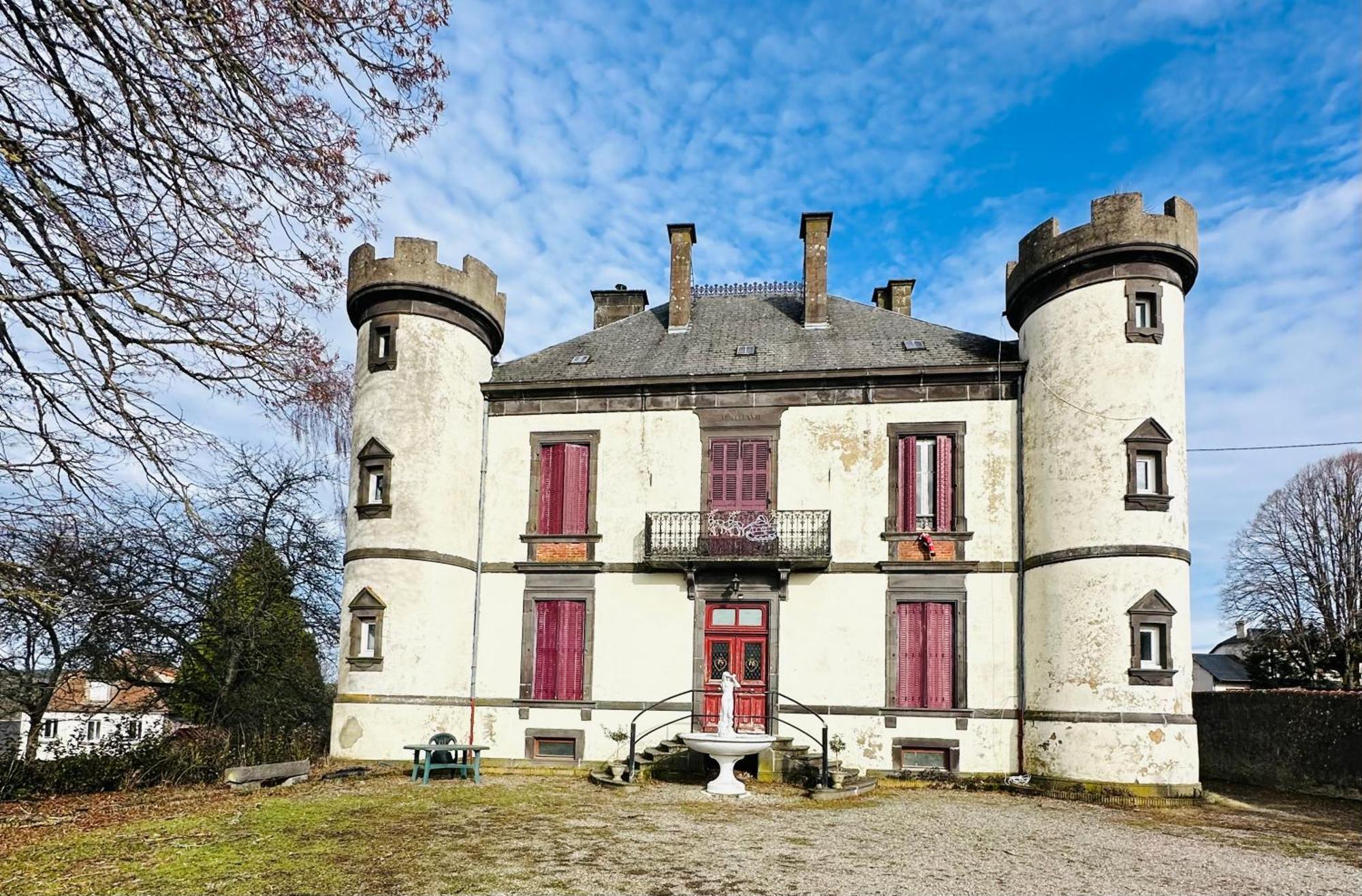 Le Chateau Giat Dış mekan fotoğraf