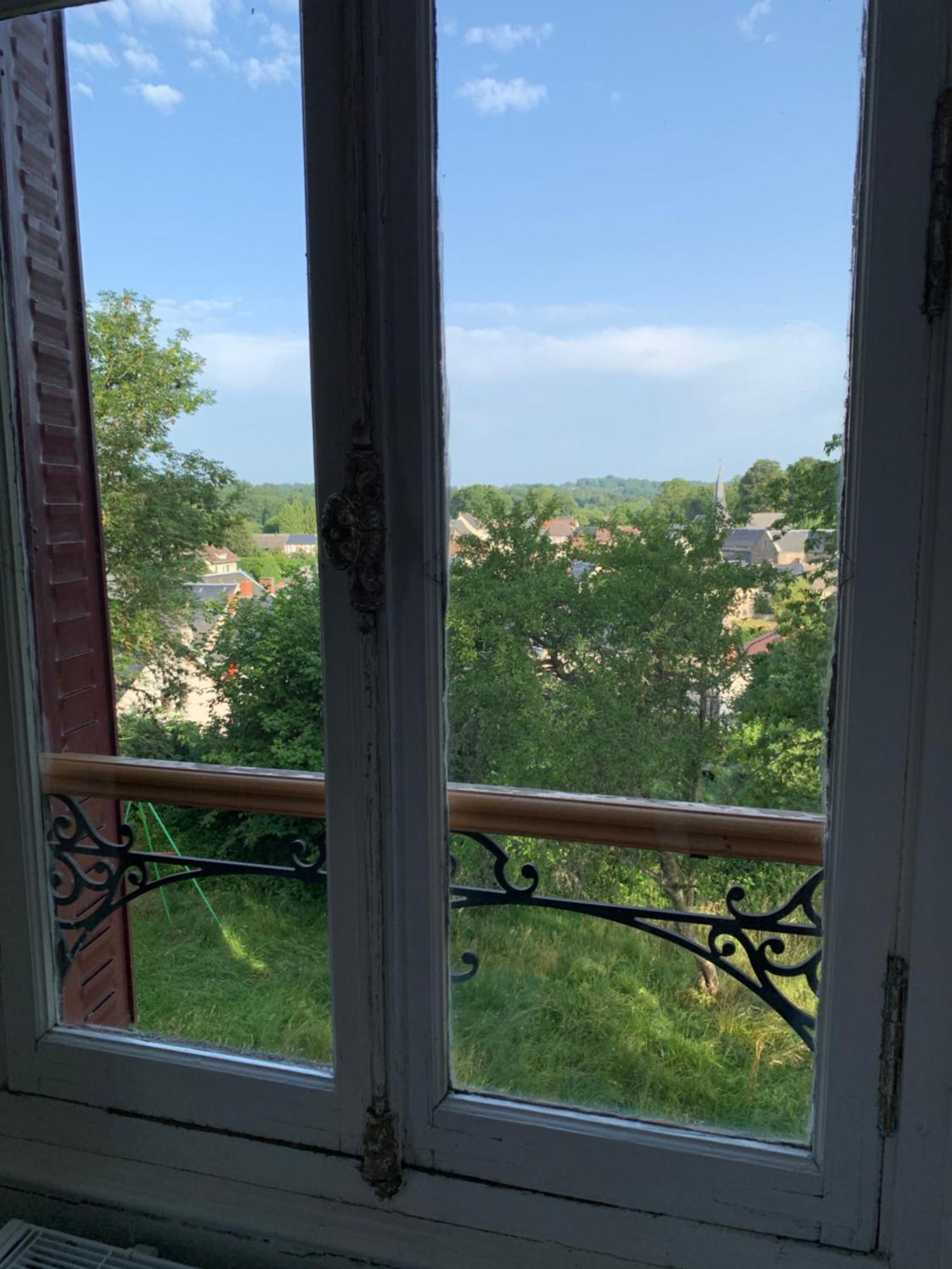 Le Chateau Giat Dış mekan fotoğraf